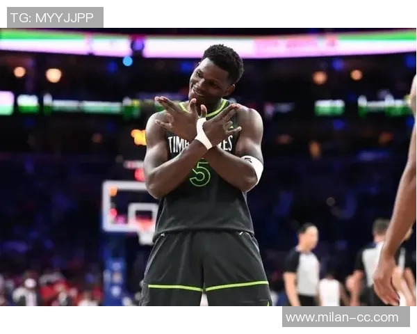 爱德华兹全场41分7篮板关键时刻连得5分助队逆转取胜